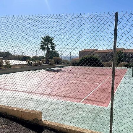 St-Pierre-La-Mer, Bel Appartement A Dans Residence Avec Piscine Et Tennis Entre 5 Et 10 Min De La Plage フルーリー エクステリア 写真